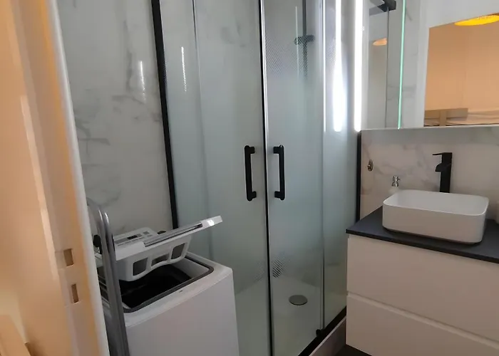 Studio, Et Commerces à Pieds La Baule-Escoublac