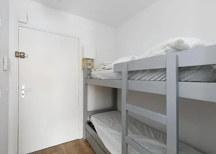 Studio, Et Commerces à Pieds La Baule-Escoublac