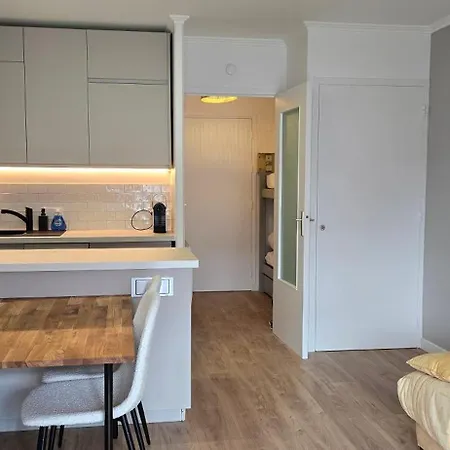 Apartman Studio, Et Commerces A Pieds La Baule