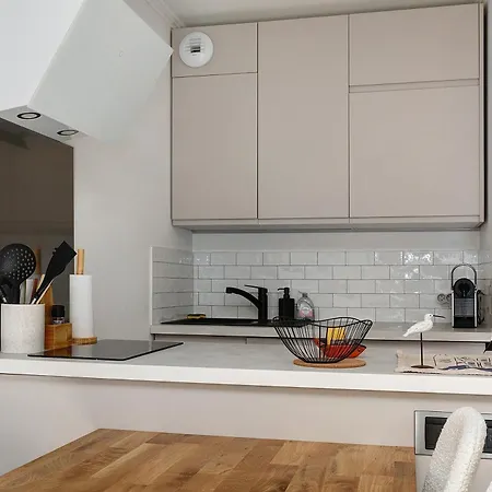 Appart' Chez Suzi, Centre Apartment *